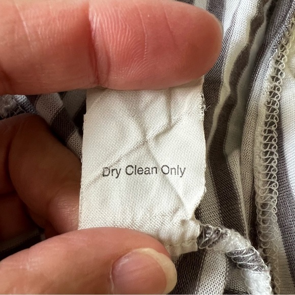 2/$30 CAbi Striped Halter Tunic Top SZ XS - Picture 9 of 13